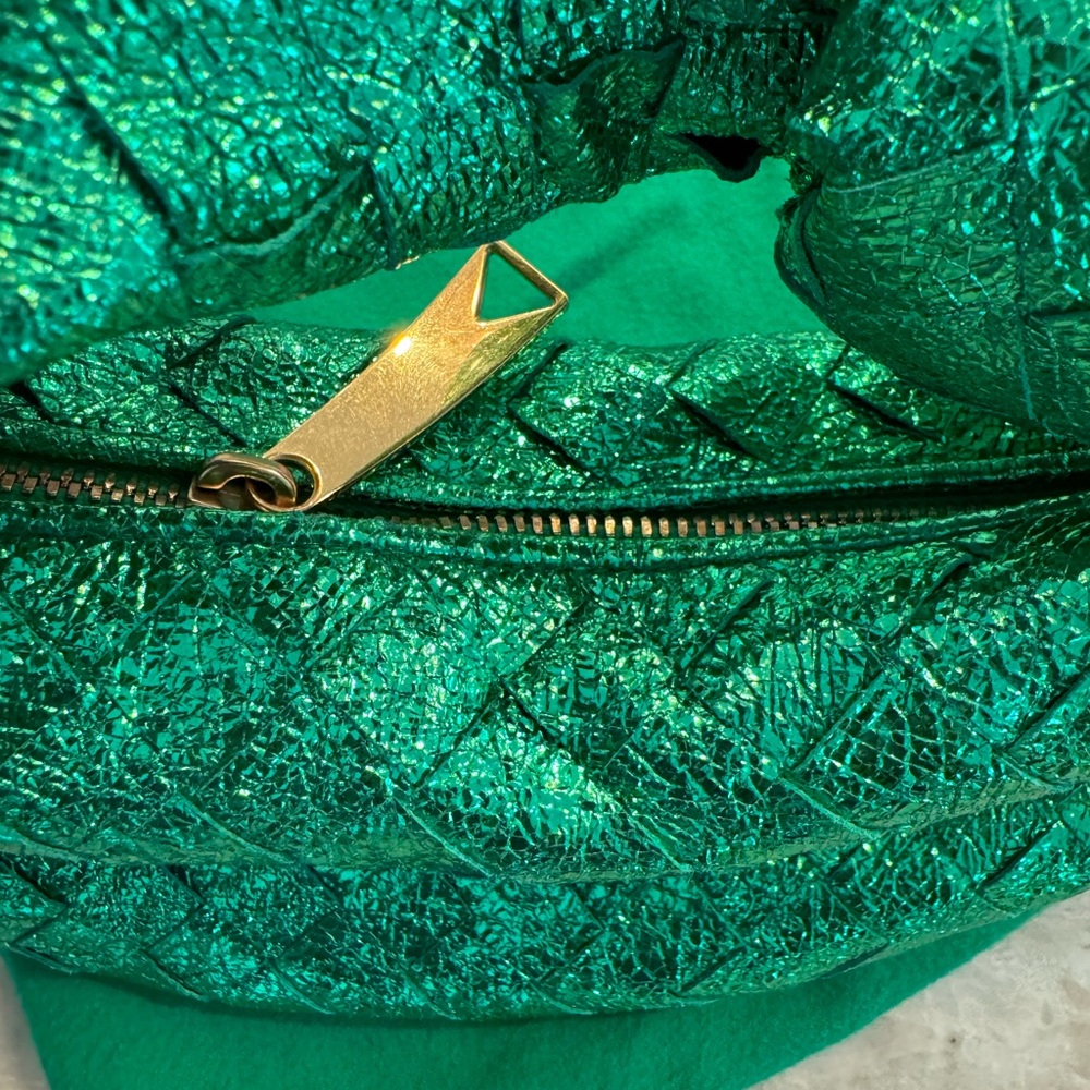 Bottega Veneta Jodie in Limited Metallic Green - Picture 6 of 6